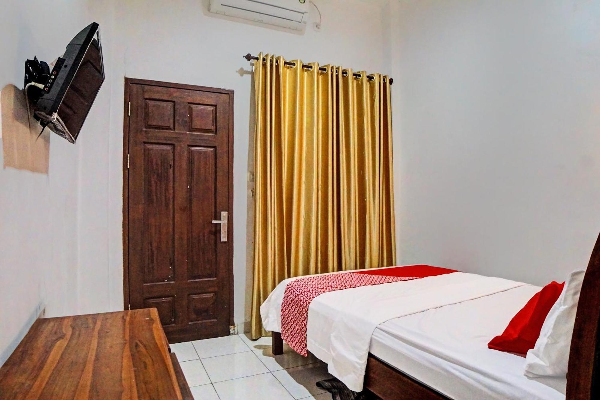 Oyo 92638 Jr Residence Syariah Medan Eksteriør bilde