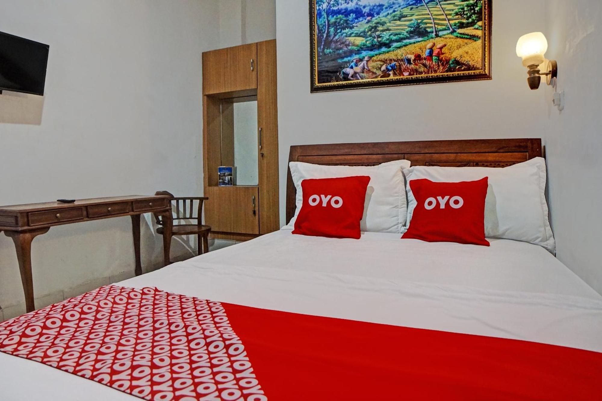 Oyo 92638 Jr Residence Syariah Medan Eksteriør bilde